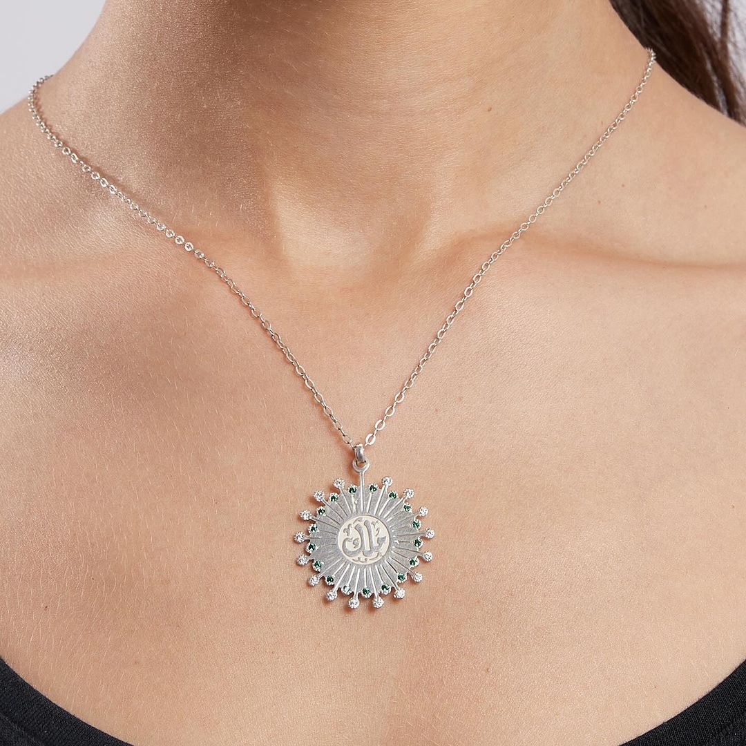 SILVER SUN ZIRCON NECKLACE