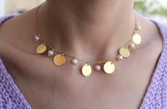 COINS NECKLACE WITH PEARLS