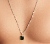 BIG GREEN STONE NECKLACE