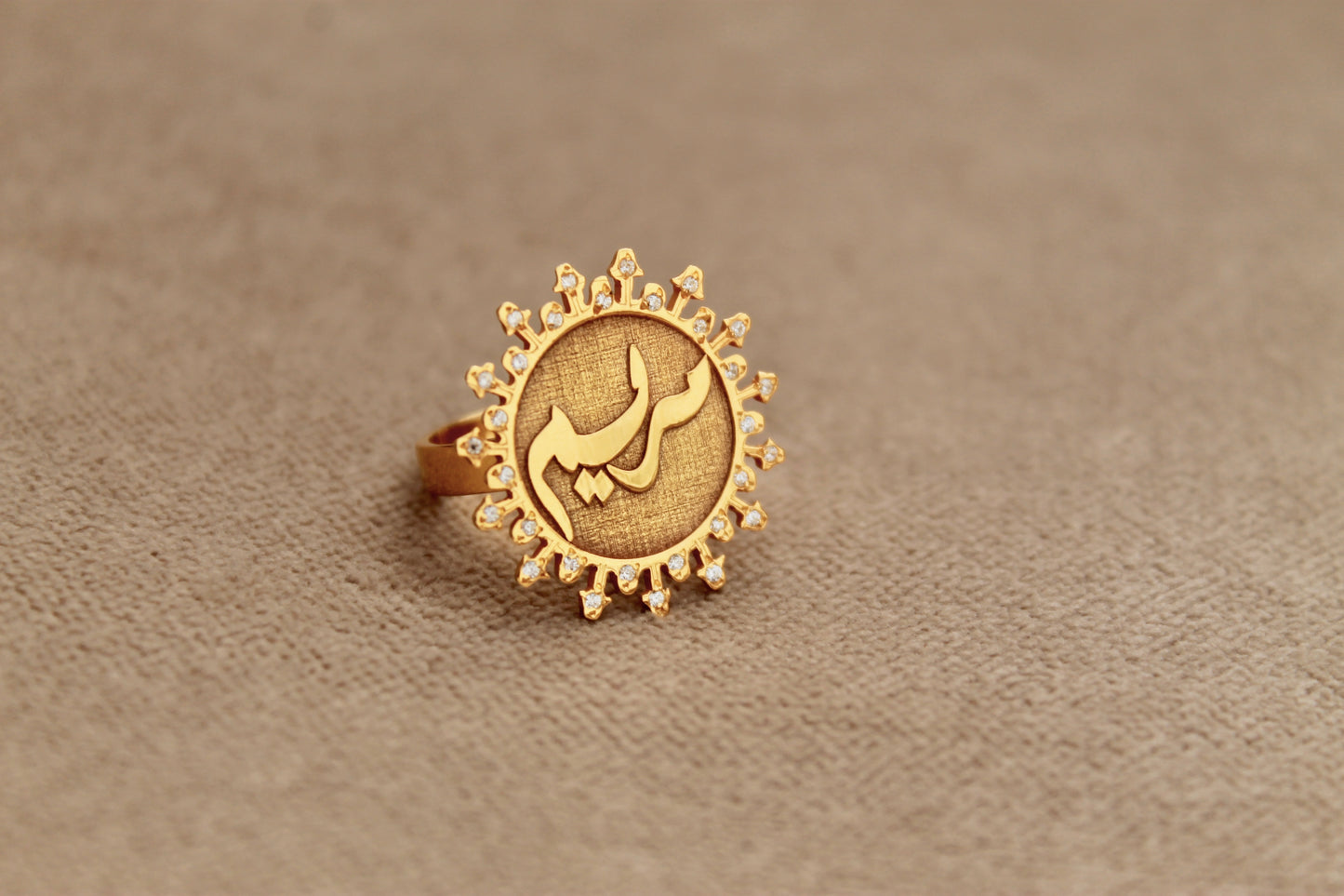 SUN ZIRCON SET