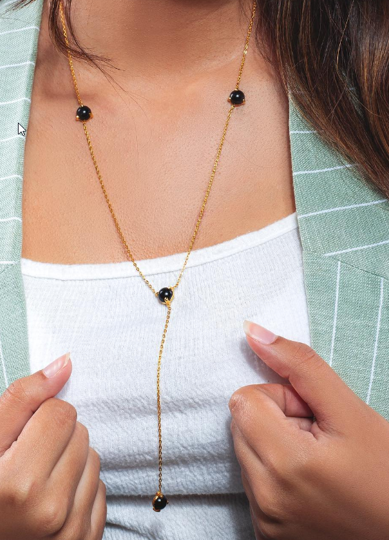 BLACK PEARLS NECKLACE