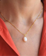 Oval Pearl Necklace