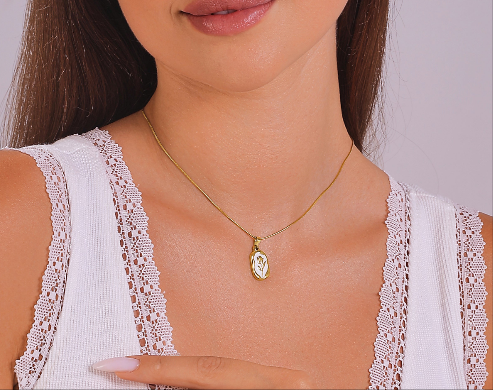 Timeless Rose Necklace