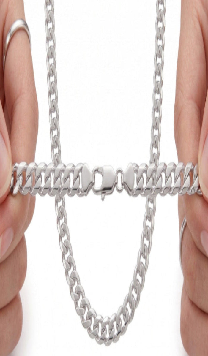 Sharp Shape Necklace