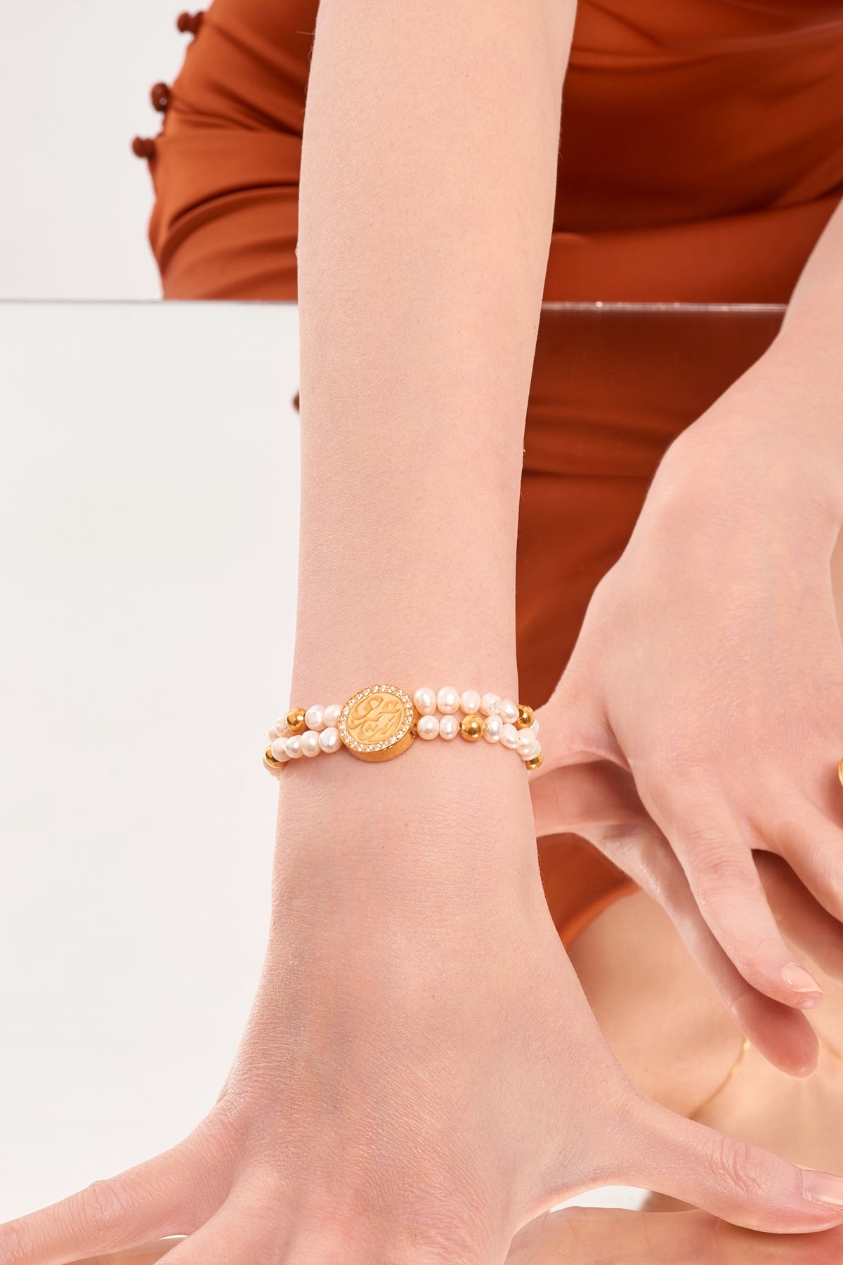 ENTA OMRI PEARLS BRACELET