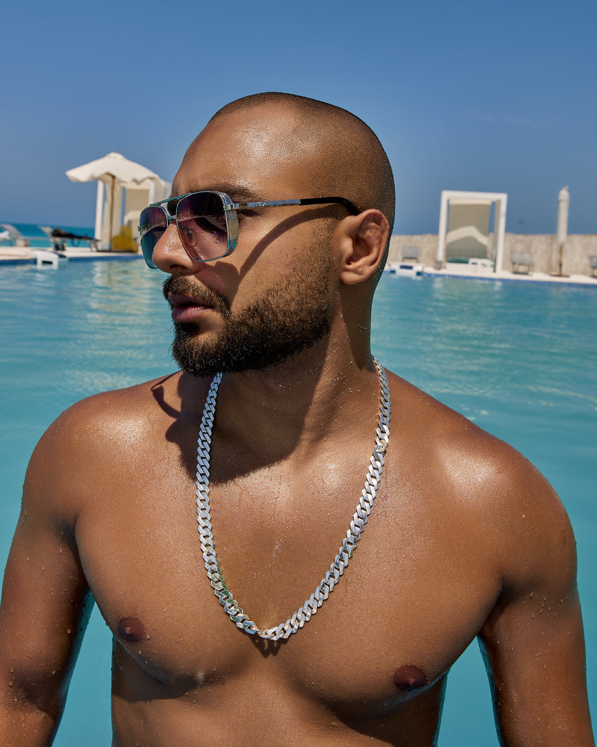 SHARP SHAPE NECKLACE