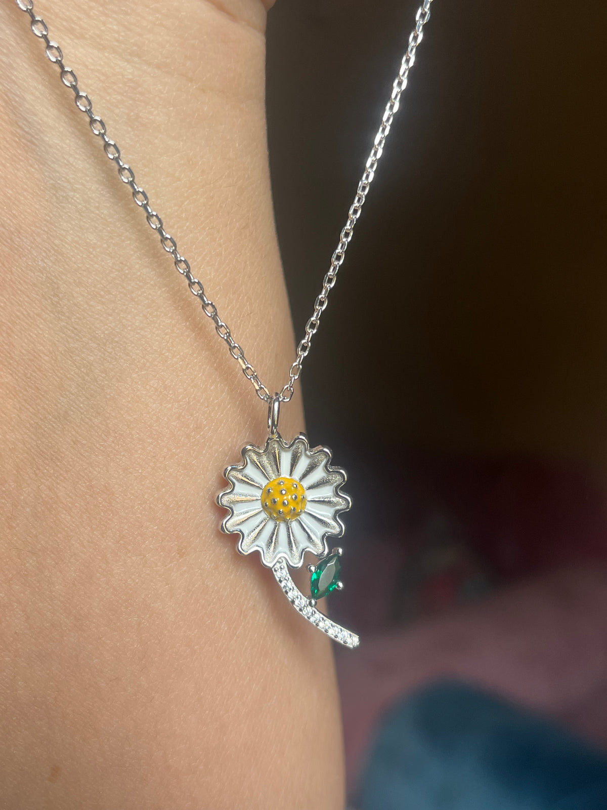 White Flower Necklace